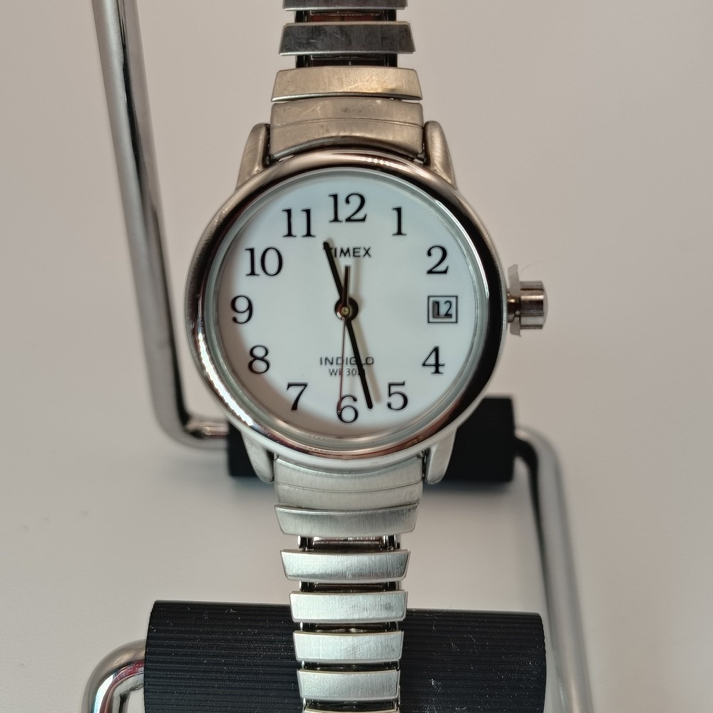 Vintage 2004 Timex Indiglo Date 27mm Women's Quartz Watch Fully Restored‎